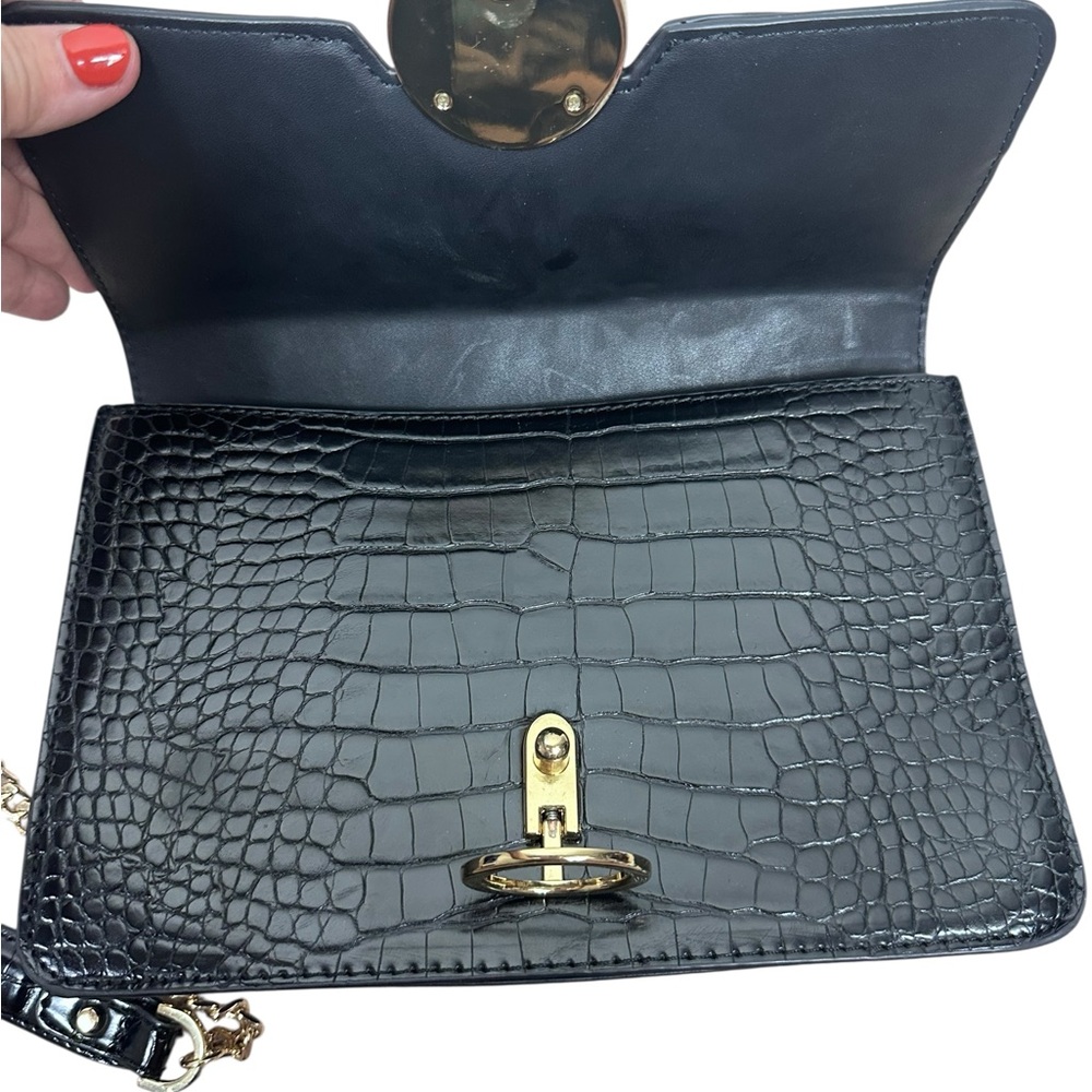 Topshop Black Faux Snakeskin Leather crossbody bag with gold Chain - Picture 3 of 7